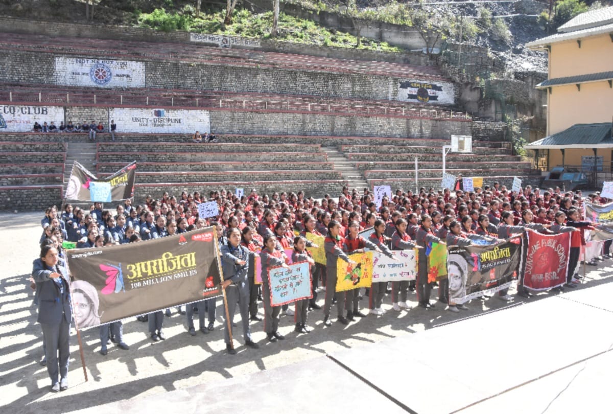 सम्मान प्रतिष्ठा और प्यार, महिला सशक्तिकरण के हैं आधार