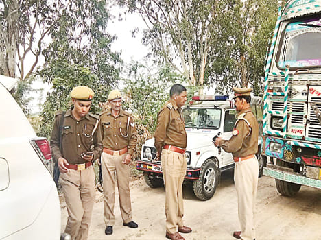 Truck driver was shot by gangsters, Condition serious