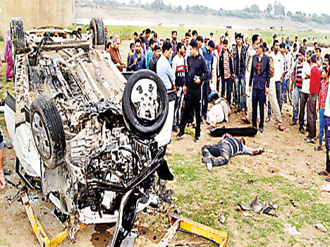 One killed, four seriously injured in road accidents