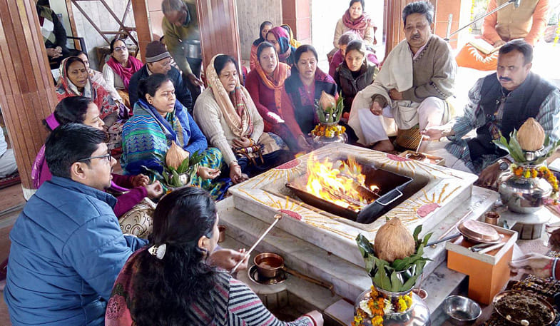 विश्व को सत्य की ज्योति से प्रकाशित कर रहा आर्य समाज: नेगी