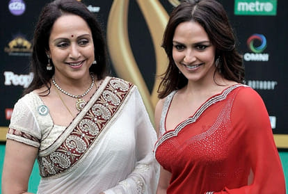 Hema Malini Esha Deol Make Shocking Revelations About Dharmendra In Throwback Viral Video