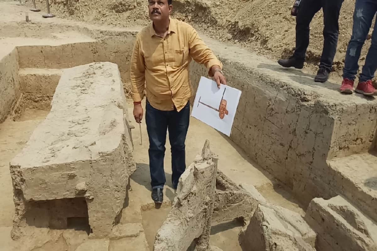 civilization like Harappan culture existed in sinauli of Baghpat district of UP
