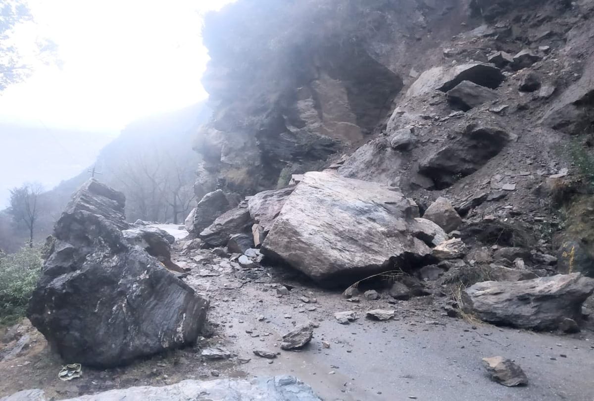 fresh snowfall recorded in himachal and full collapsed in kullu