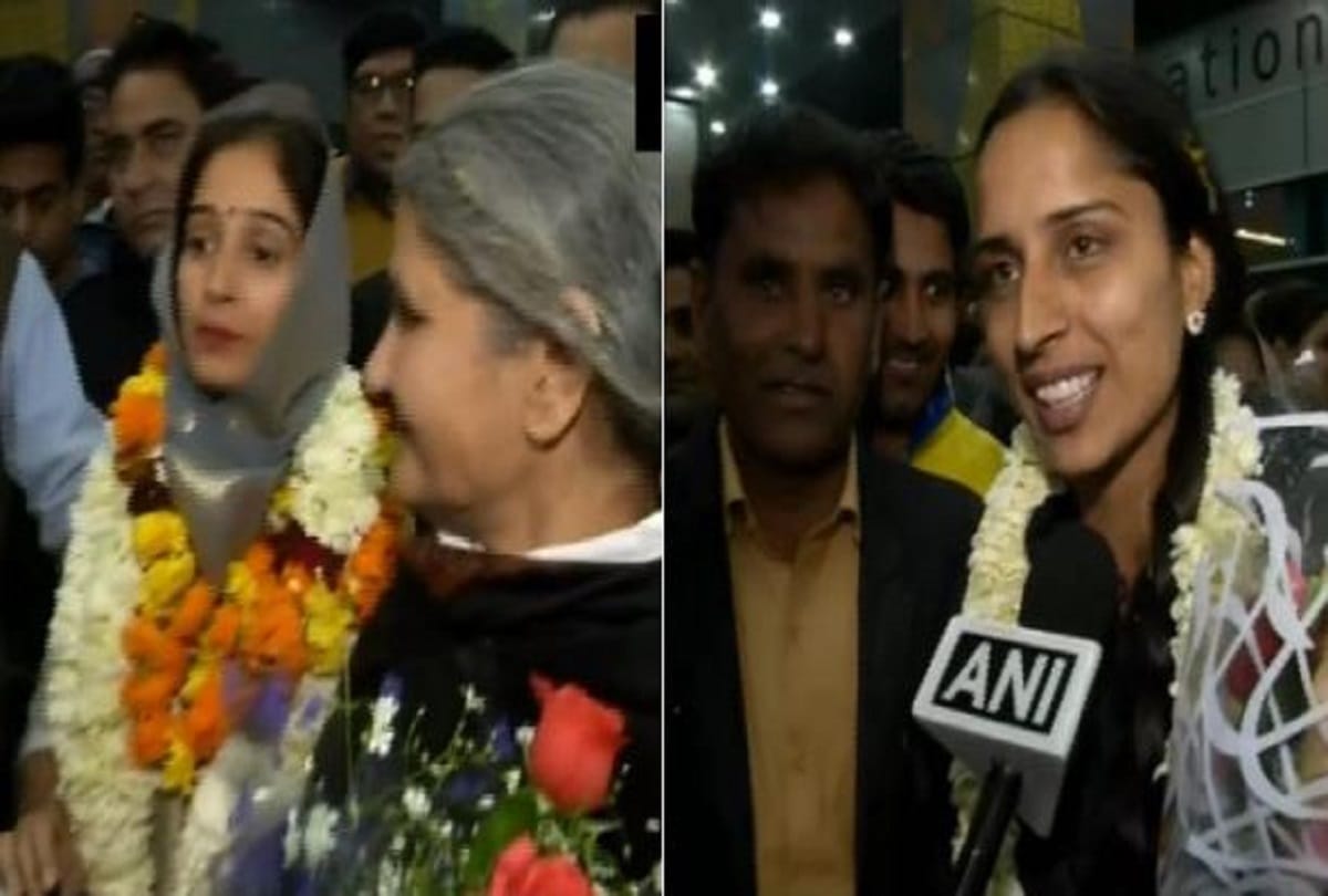 Suman and Sneha who appeared in the short film 'Period. End of Sentence arrive in Delhi