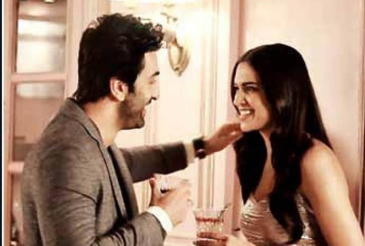 Ranbir Kapoor and Deepika Padukone take coffee in photos from their new ad