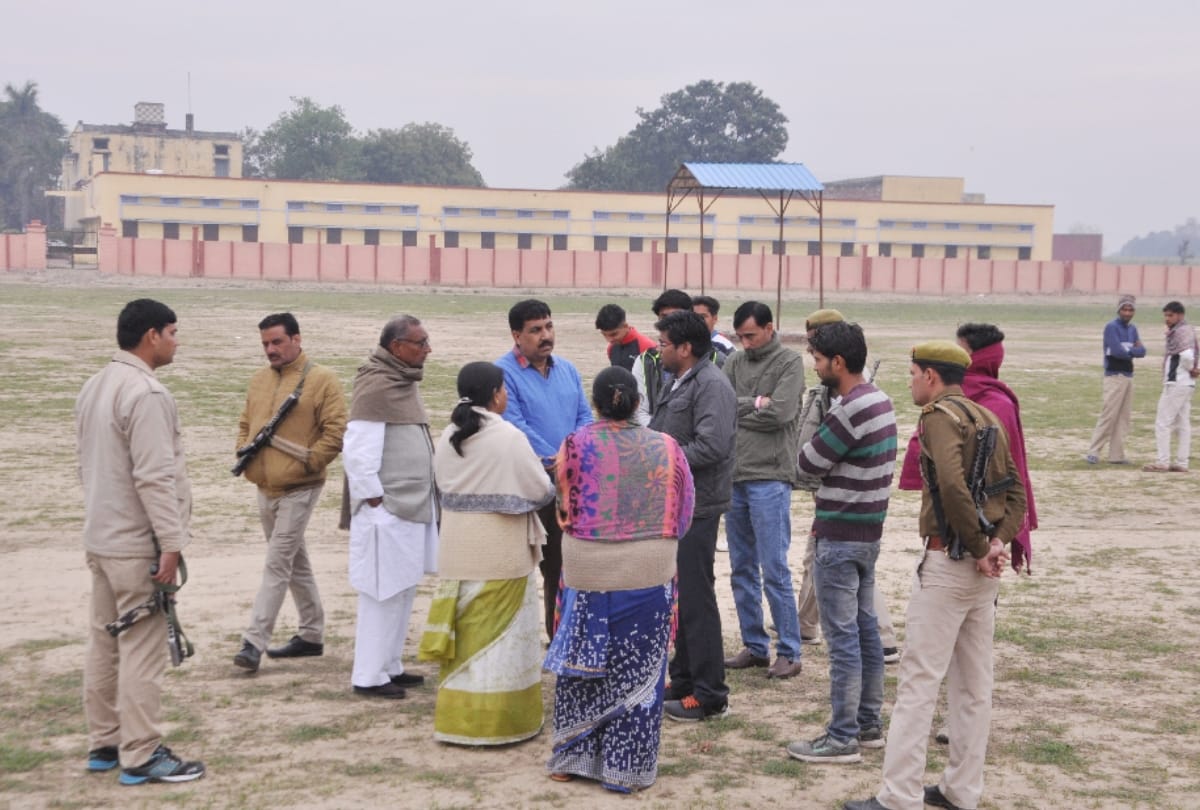 Martyr Vinod Kumar side store in ghaziabad
