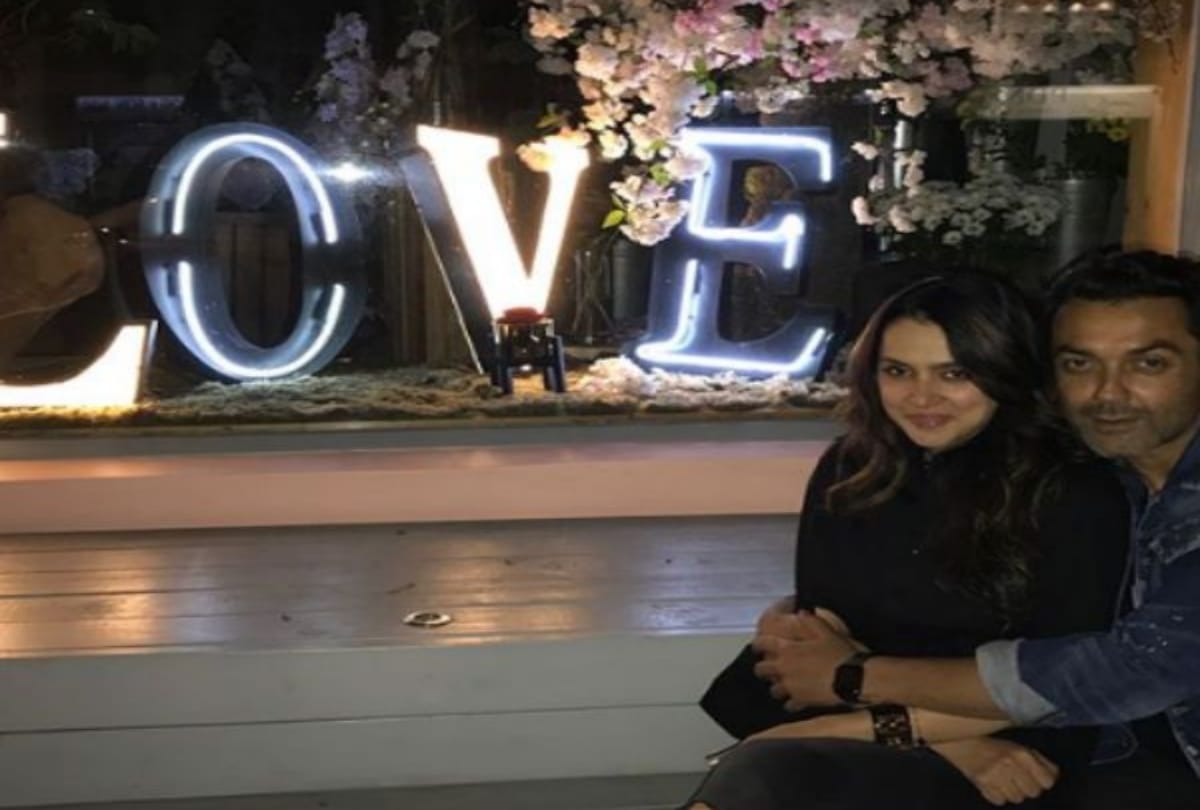 Bobby Deol Wife Tanya Ahuja Love story and beautiful pictures