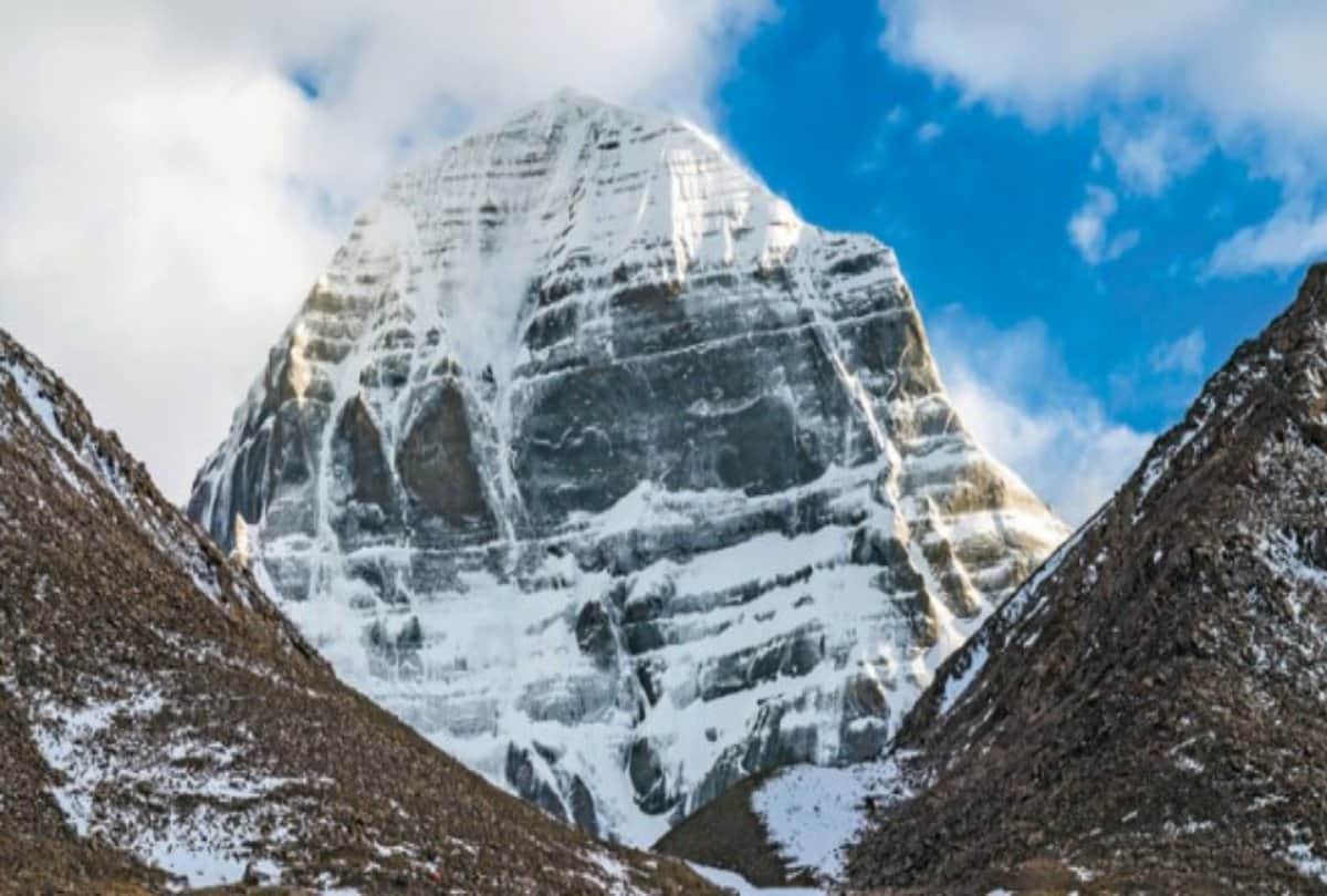 Mahashivratri 2019 know about interesting fact of kailash mountain
