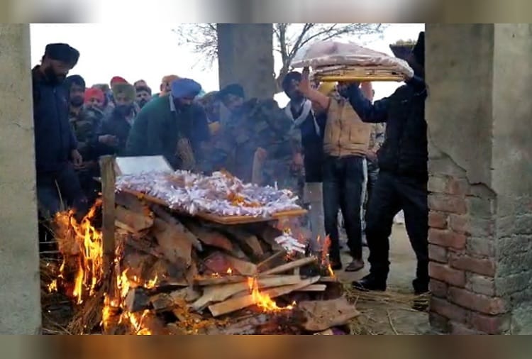 Indian Army Lance Naik Kuldeep Singh Funeral, Who Lost Life in Avalanche in Kargil