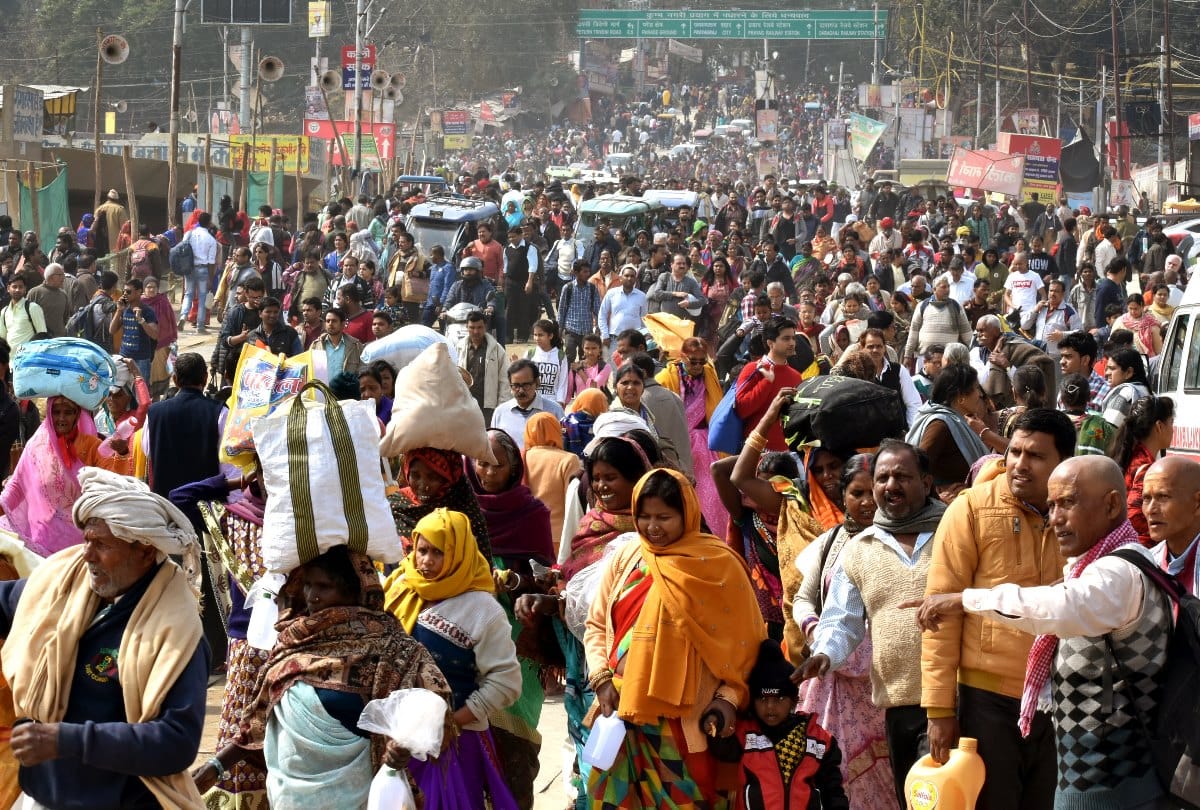 kumbh 2019: devotees face Problems in kumbh mela but Stay alive