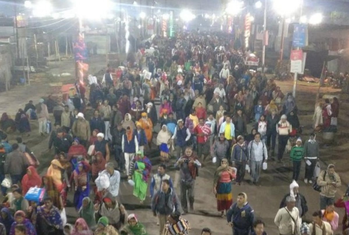 kumbh 2019: devotees face Problems in kumbh mela but Stay alive
