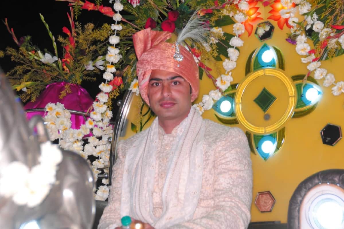 International shooter Ravi Kumar got married with Manisha chaudhary in Meerut
