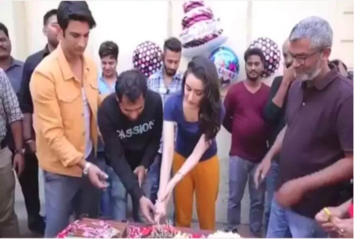 Sushant Singh Rajput celebrate Shraddha Kapoor 32nd birthday on the set of Chhichhore