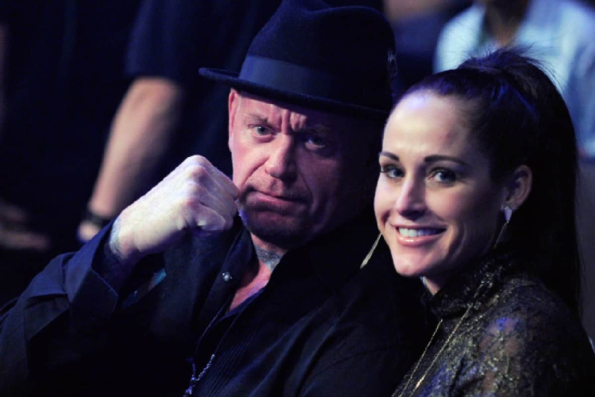 WWE announces The Undertaker's retirement, fans go into complete meltdown