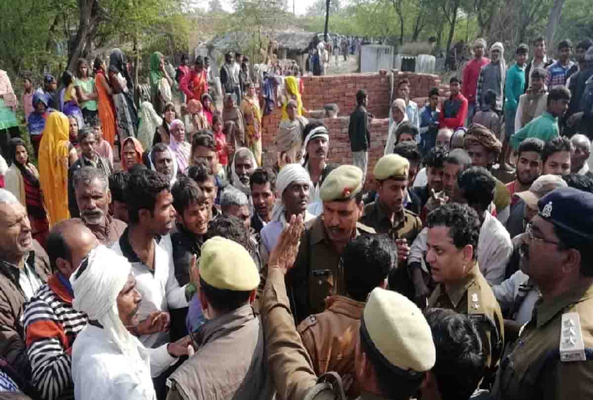 man lived alone with bhabhi and he found dead