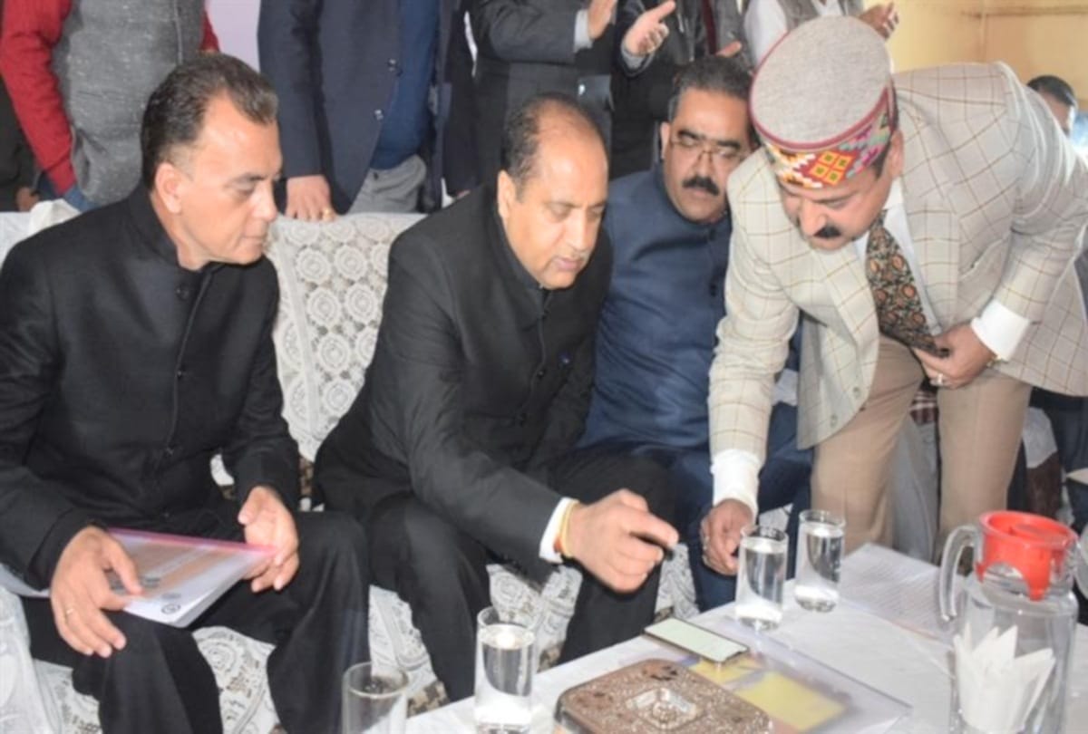 jairam thakur launched Pradhan Mantri Shram Yogi Maan Dhan Yojna in himachal