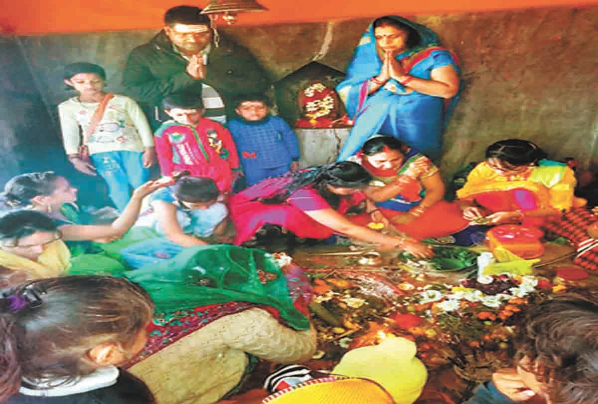 Mahashivaratri: Gungja Har-har, bomb-bomb in temples