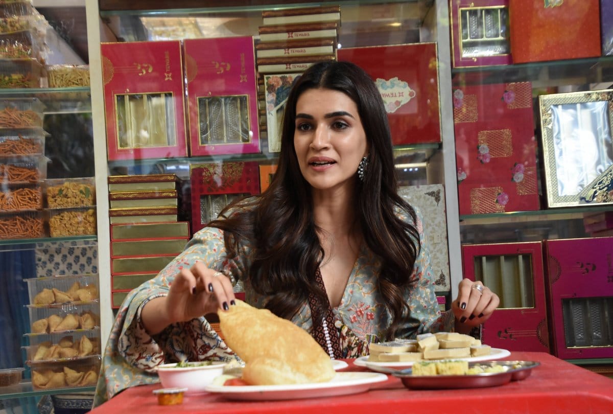 Kriti Sanon attend a sweet street after Success of luka chuppi