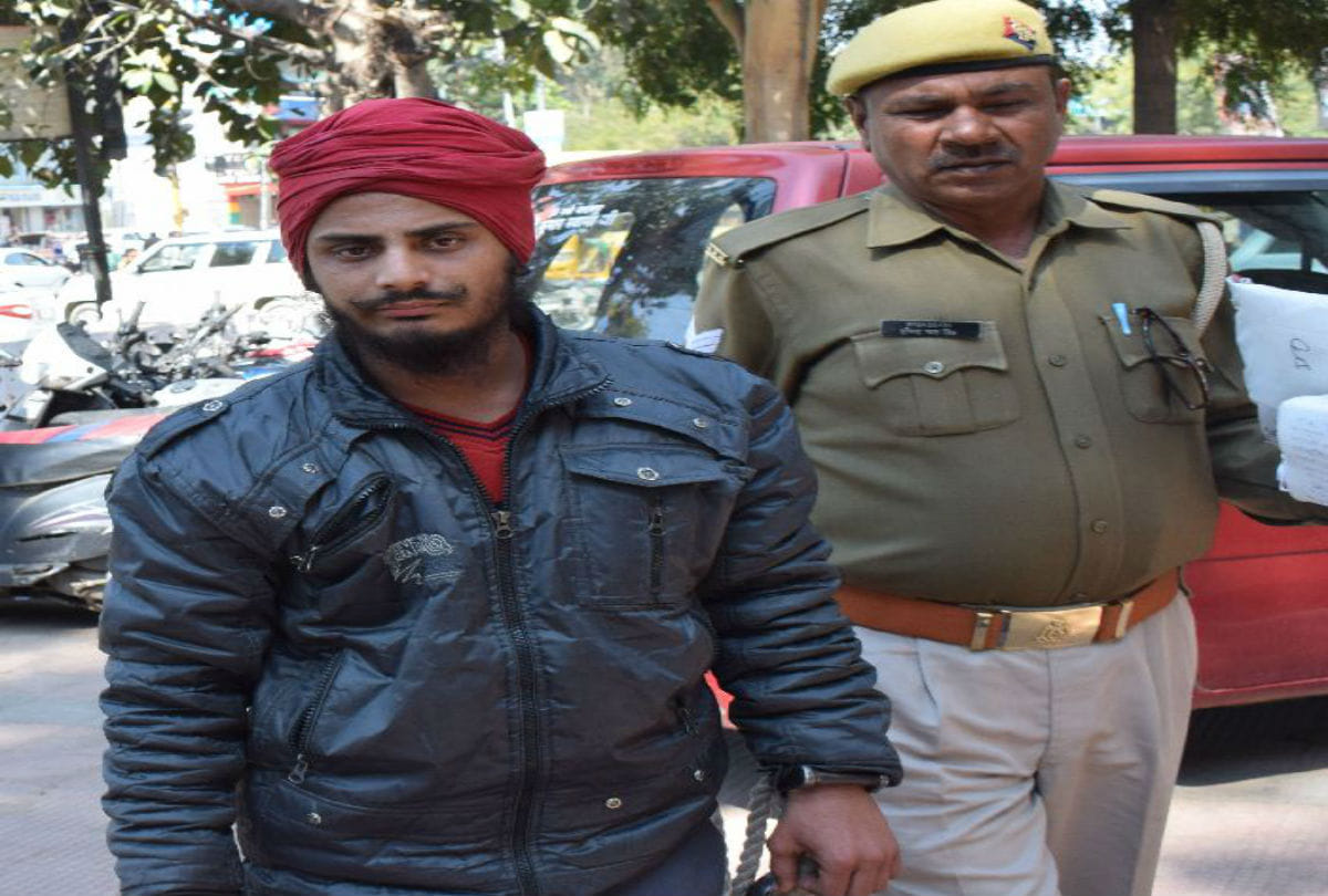 two young man arrested for killing retired naval personnel in agra