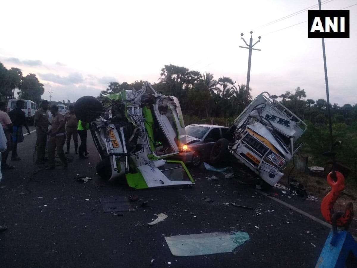 2 people killed, 21 people injured after 3 vehicles collided in Tamil Nadu