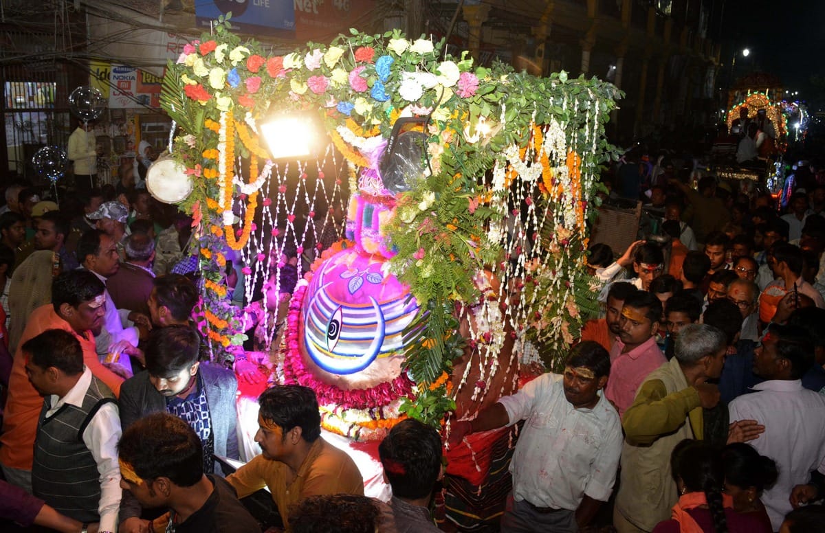 Shiv barat mirage 2000 and abhinandan in varanasi