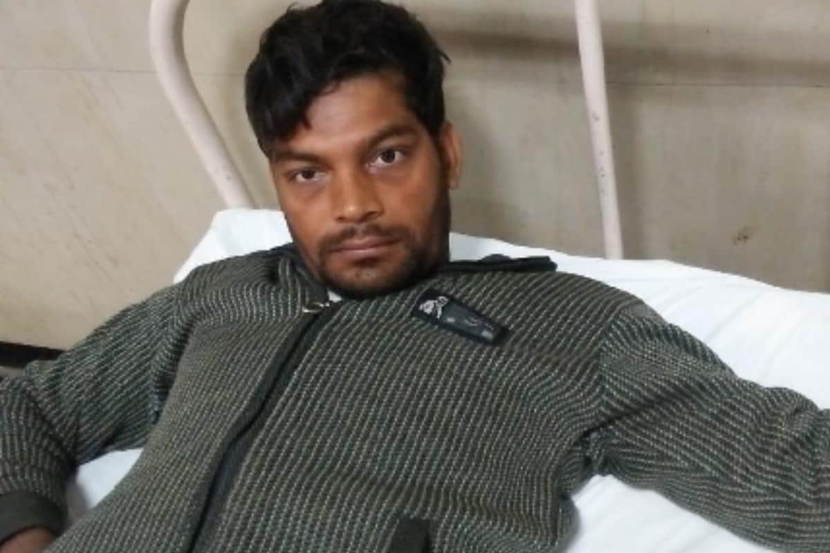 Meerut police injured four crooks in two different encounter in the city
