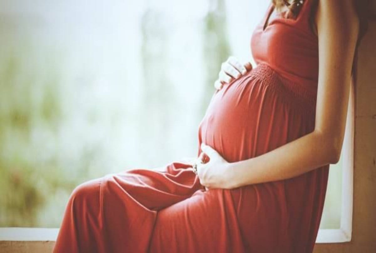 Doctor accused of negligence on death of a fetus