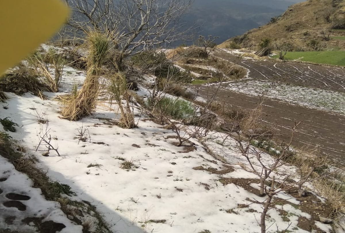 fresh snowfall and hailstorm in himachal pradesh today