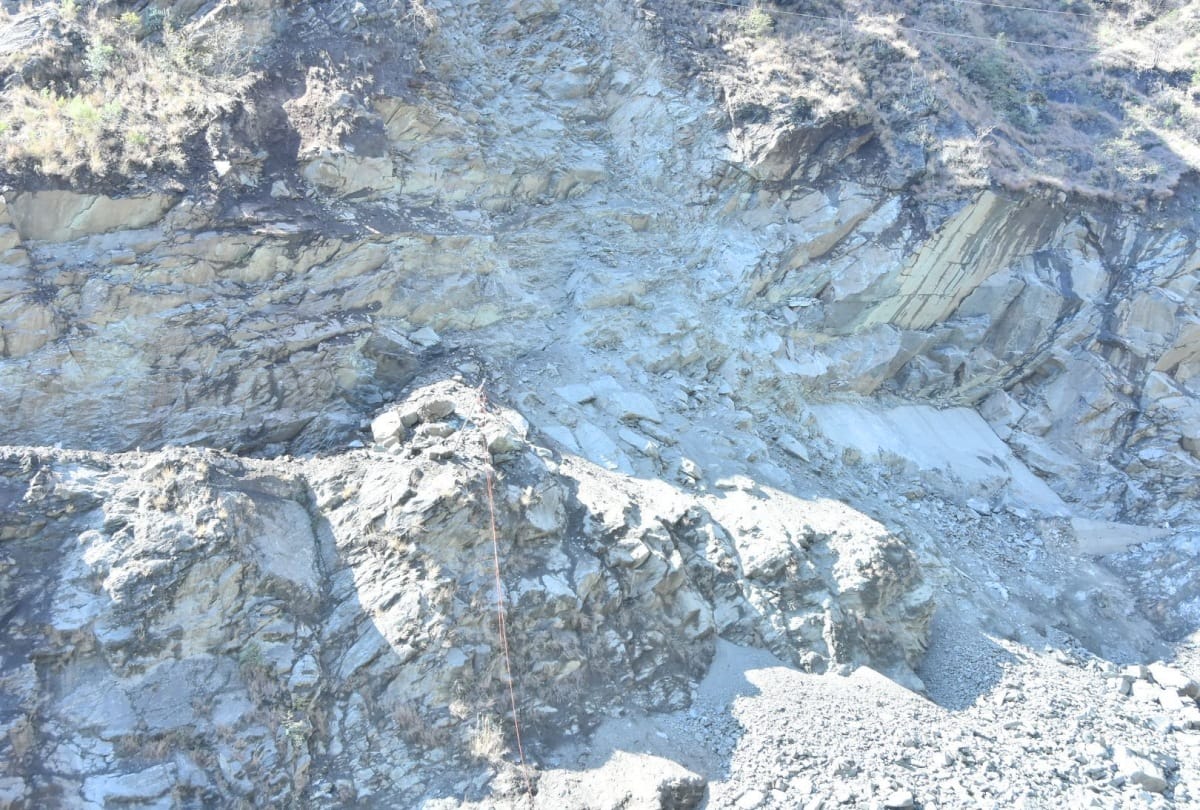 fresh snowfall and hailstorm in himachal pradesh today