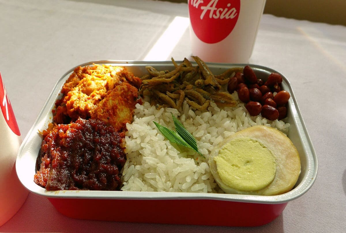 Flight Passenger Finds Human Tooth In Rice Meal Ordered On A Singapore Airline Flight 