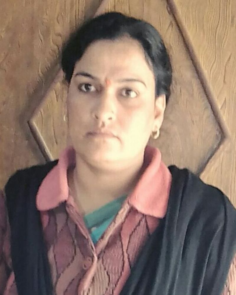क्लर्क बनेगी सादियापुर की वीर नारी