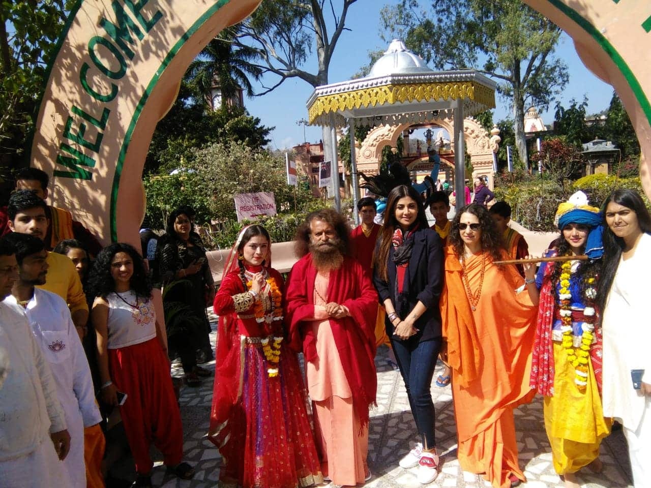 international yoga festival 2019 shilpa shetty visit rishikesh