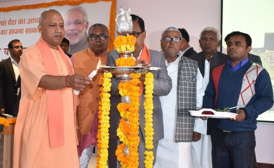 गोरखपुर से शुरू हुई प्रधानमंत्री श्रमयोगी मानधन योजना