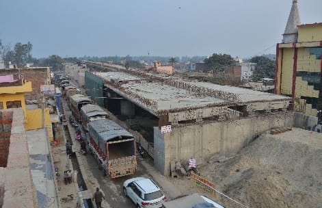 लाल फाटक ओवरब्रिज- जमीन के बदले जमीन चाहिए.. लीज पर नहीं देगा रक्षा मंत्रालय
