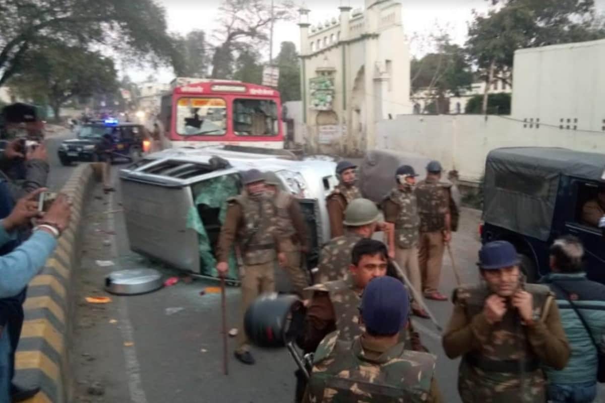 Meerut Bawal: police does not go to arrest accused of riots, three more arrested