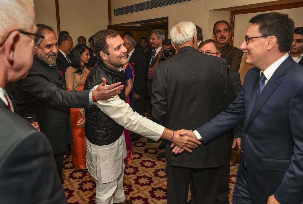 Rahul Sonia Gandhi greets Ambassadors High Commissioners of G-20  neighboring countries in Delhi