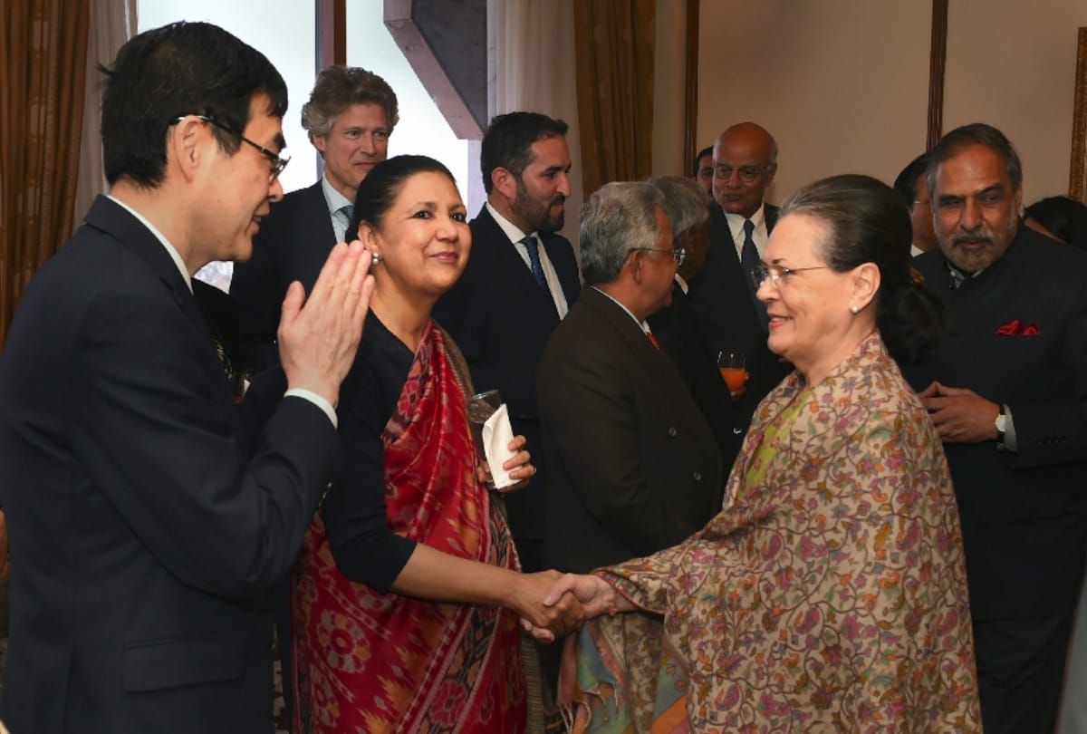 Rahul Sonia Gandhi greets Ambassadors High Commissioners of G-20  neighboring countries in Delhi
