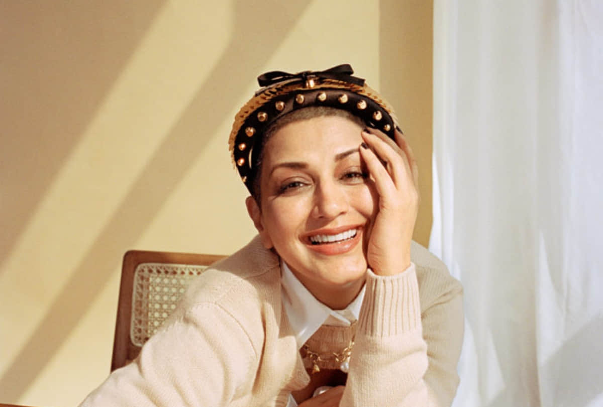 actress sonali bendre new look inspire to people