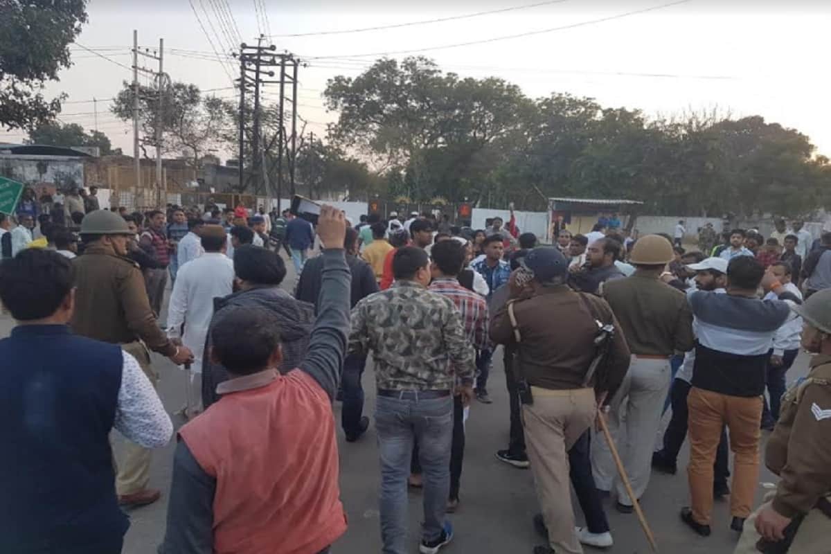 Meerut Bawal, Stressful situation after fire at religious place, police force deployed