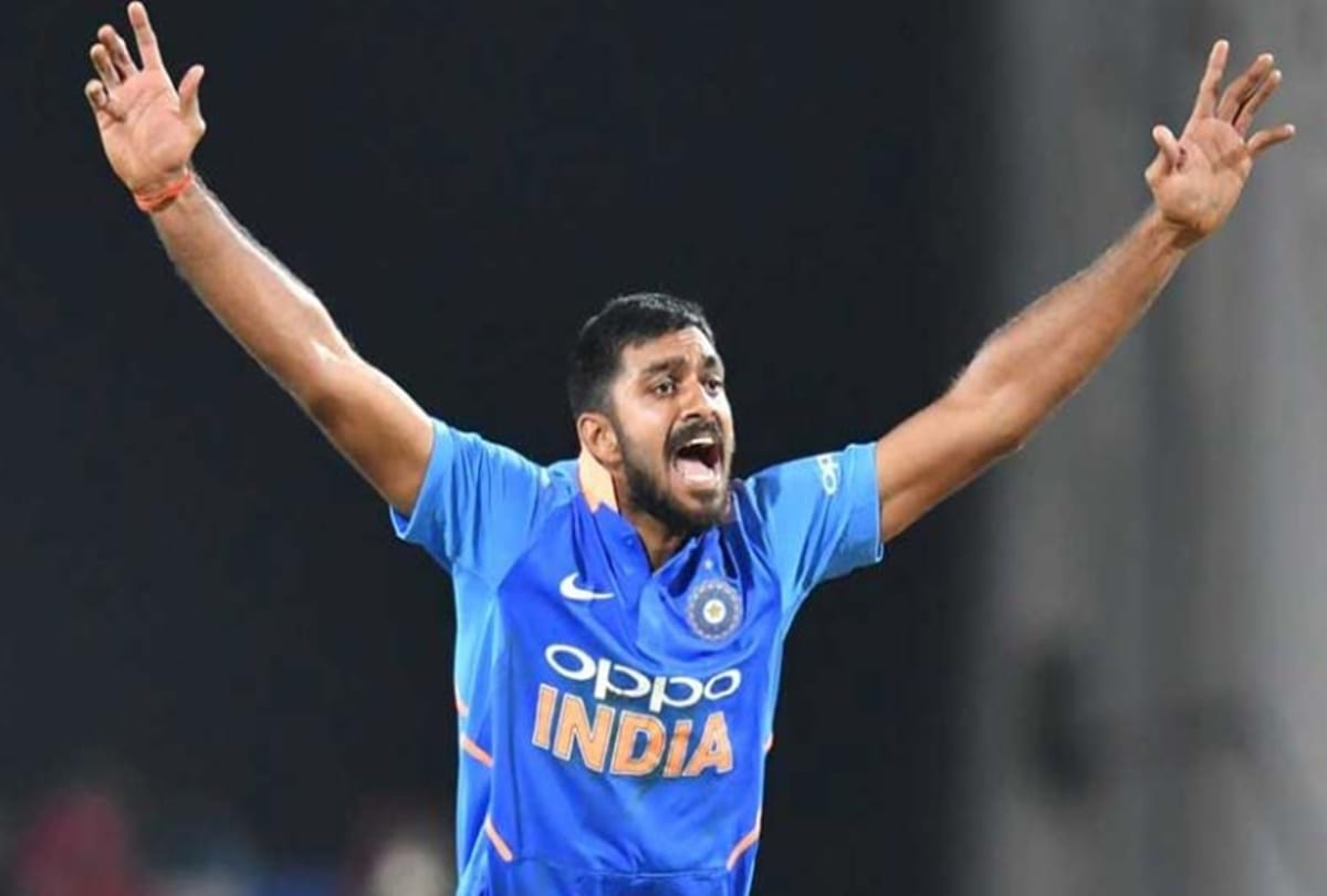 Who is Vijay Shankar, know everything about this all rounder who bowled last over vs Australia