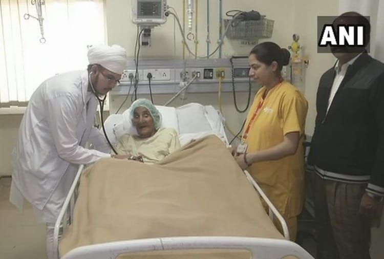 Weird News, Womens Day, 118 Years Old Woman Kartar Kaur Sangha Operated Successfully in Ludhiana