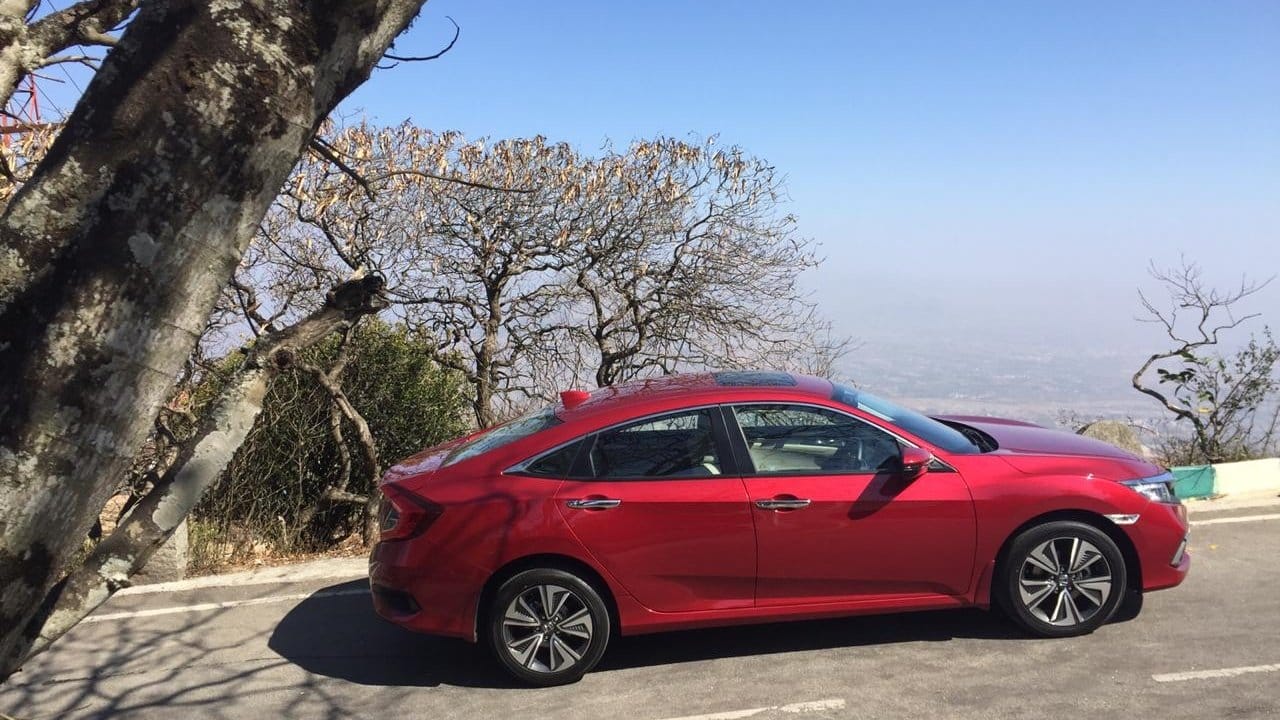 Toyota Corolla Altis, Hyundai Elantra and Skoda Octavia rival 2019 honda civic launch in India