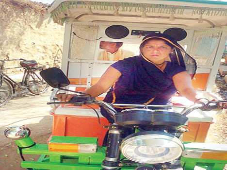 Radha Rani Tham E Rikshaw to Improve Children's Life