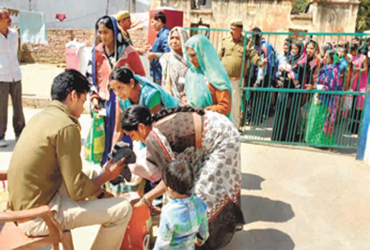 Pratapgarh: the prisoners' strike ends