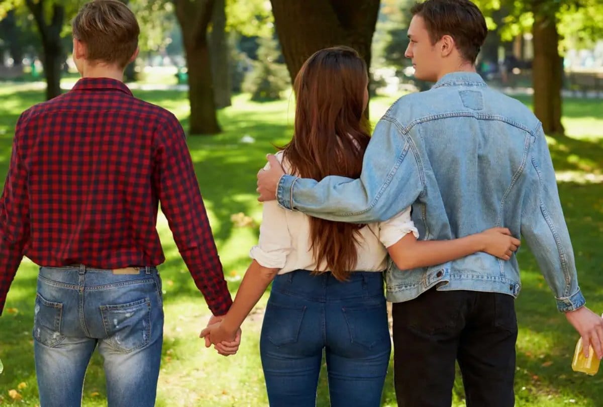 know about polyamorous relationships pros and cons