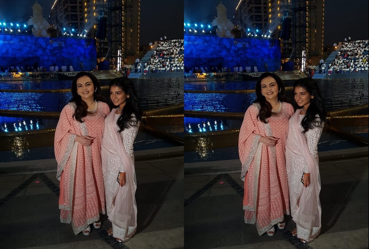 Anant Ambani girlfriend Radhika Merchant looks pretty at inauguration of Dhirubhai Ambani Square