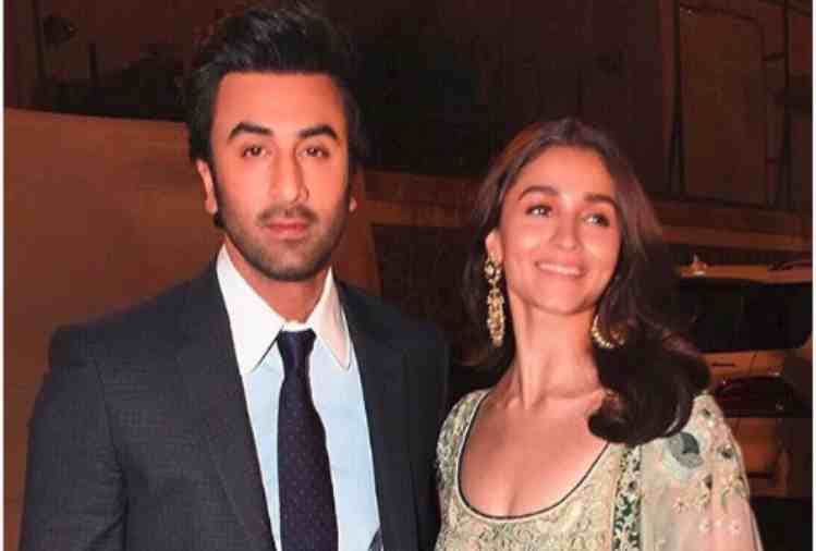 ranbir kapoor and alia bhatt wedding is the first priority of rishi kapoor after came back US