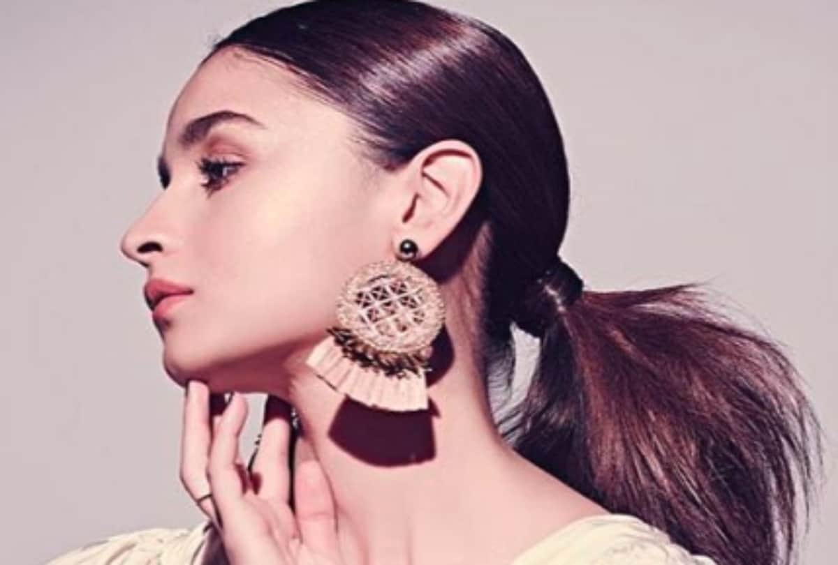 alia bhatt looking gorgeous in jumpsuit
