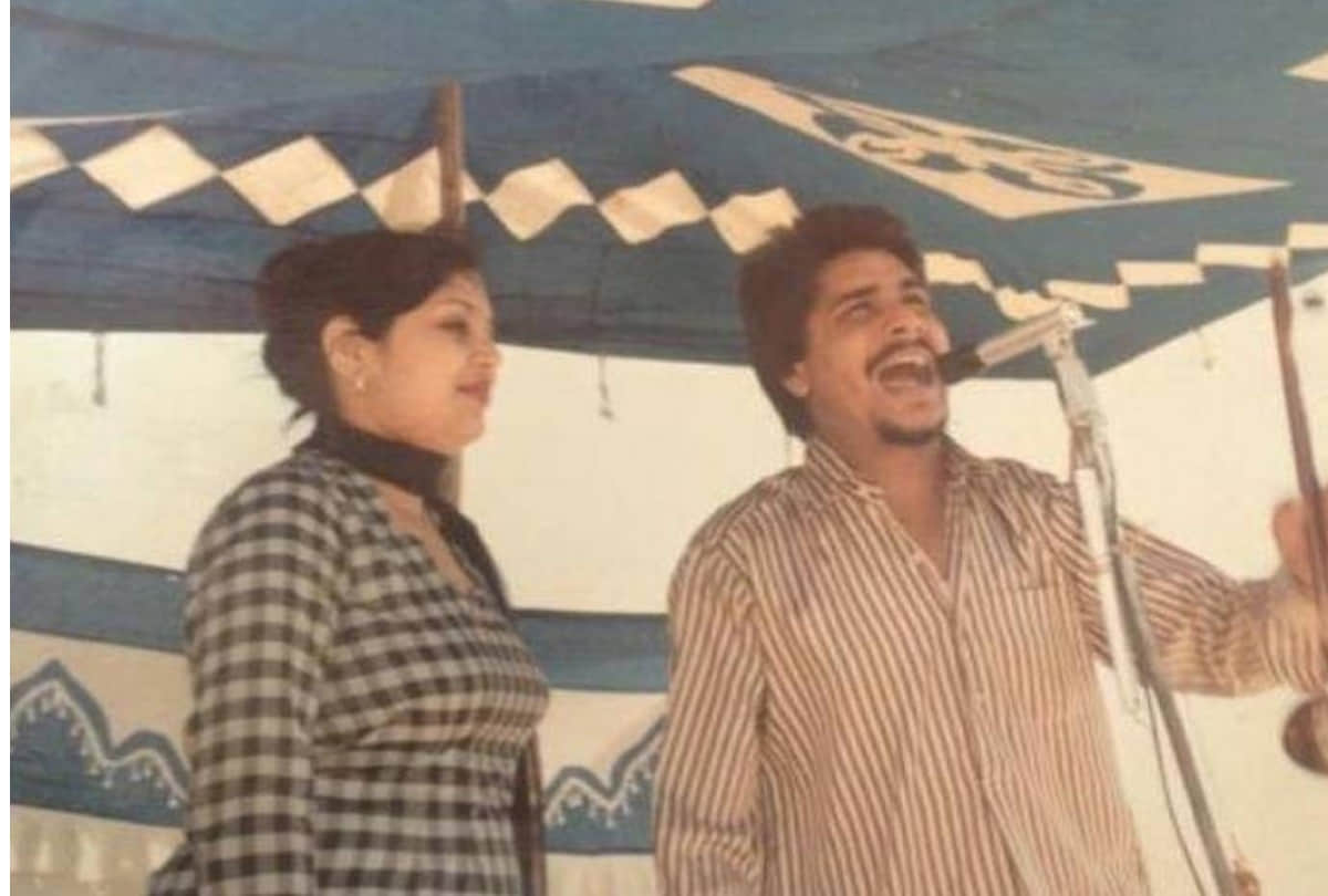 bollywood producer preparing biopic on Punjabi folk singer Amar Singh Chamkila