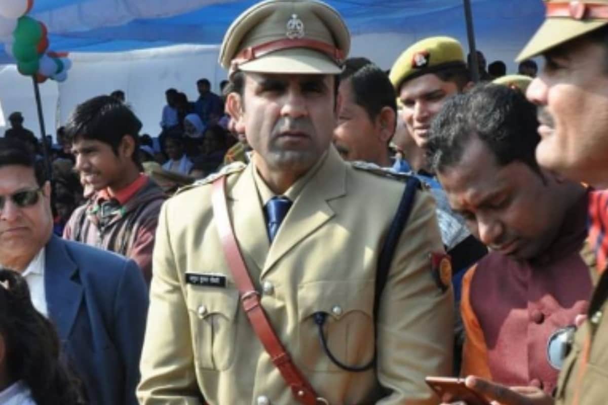 Anuj chaudhary is a Fitness super cop of UP police, his fit body will inspires youth